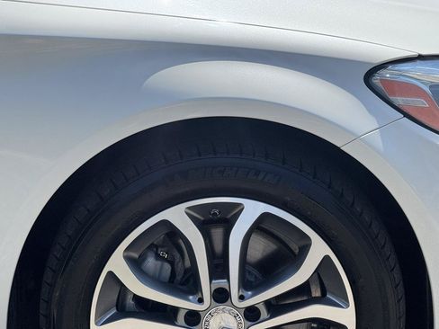 Used 2015 Mercedes-Benz C 300 4MATIC Sedan image 20