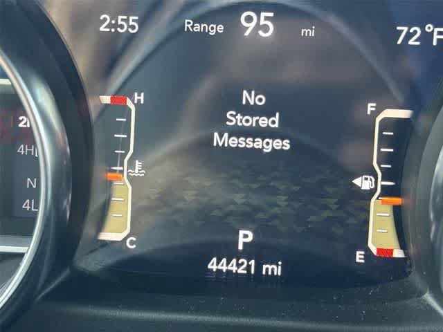 Used 2022 Jeep Wrangler Unlimited Rubicon AWD/4WD image 28
