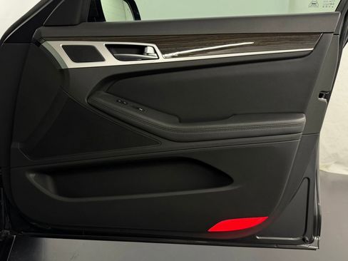 Used 2020 Genesis G80 3.8 image 22