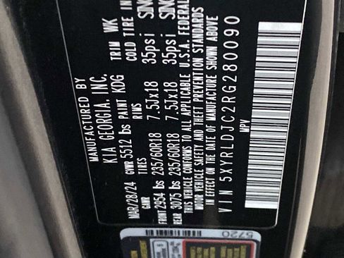 Used 2024 Kia Sorento S image 36