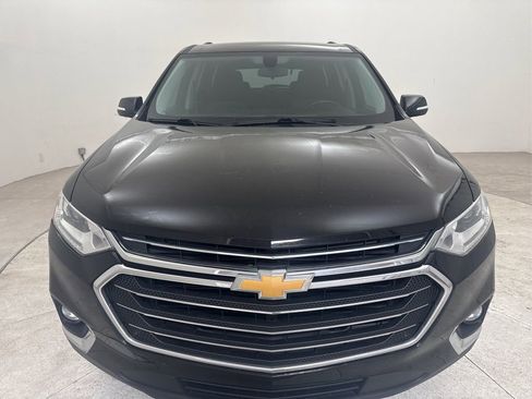 Used 2019 Chevrolet Traverse LT FWD image 13