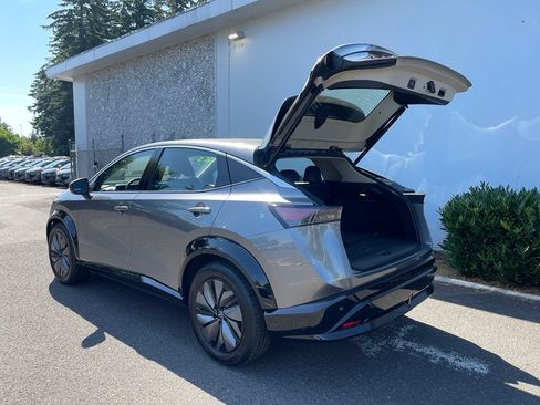 Certified 2023 Nissan Ariya FWD image 11