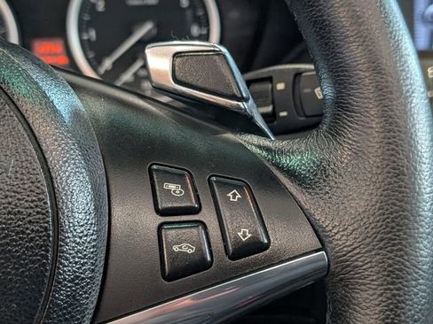 Used 2010 BMW 650i Convertible RWD image 21