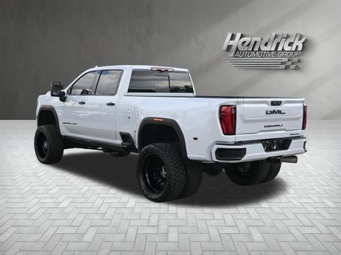 Used 2026 GMC Sierra 3500 Denali Ultimate AWD/4WD image 8