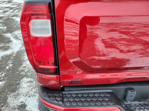 Used 2023 GMC Canyon AT4 w/ LPO, Sports Bar Package image 11