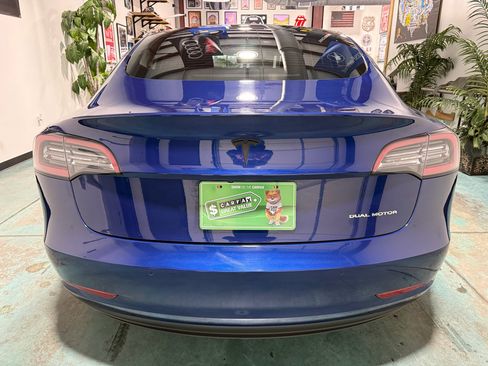 Used 2021 Tesla Model 3 Long Range image 5