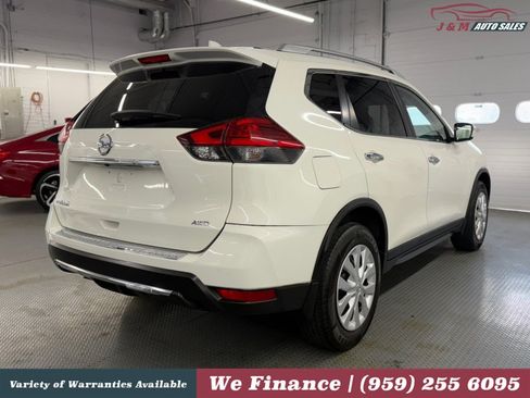 Used 2017 Nissan Rogue S w/ S Appearance Package AWD/4WD image 8