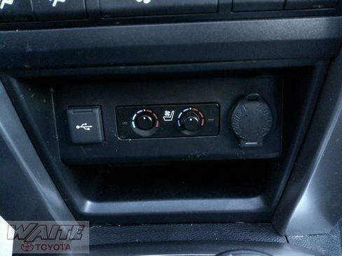 Used 2022 Toyota 4Runner Limited image 29