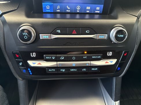 Used 2020 Ford Explorer ST w/ Premium Technology Package AWD/4WD image 26