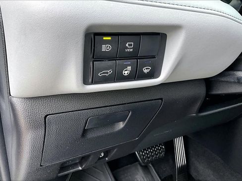 Used 2020 Toyota Highlander Platinum AWD/4WD image 33