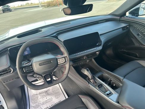 New 2026 Dodge Charger R/T AWD/4WD image 13