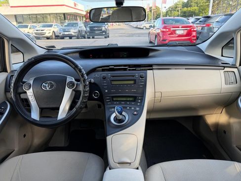 Used 2010 Toyota Prius FWD image 9