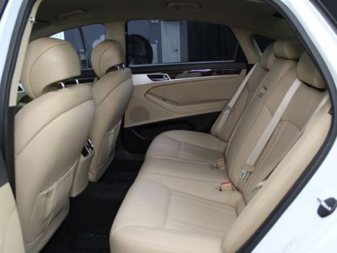 Used 2018 Genesis G80 3.8 image 24