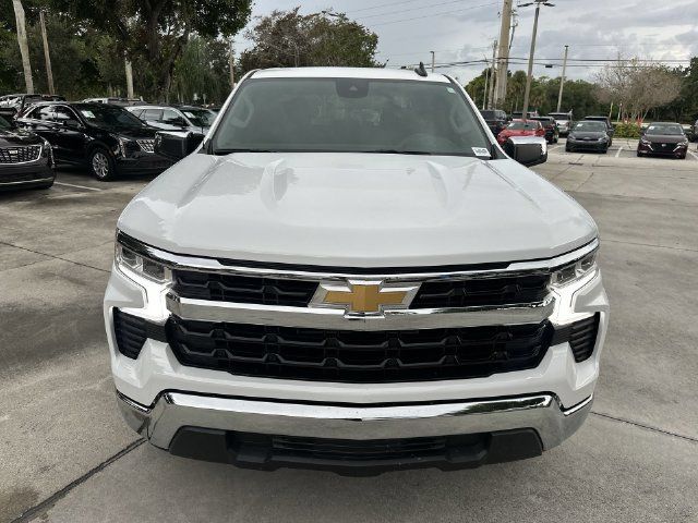 Used 2024 Chevrolet Silverado 1500 LT RWD image 40