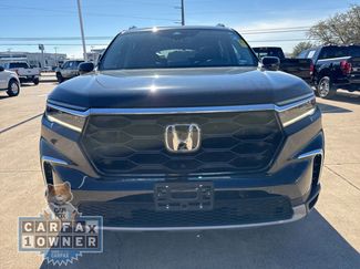 Used 2023 Honda Pilot Touring video 2