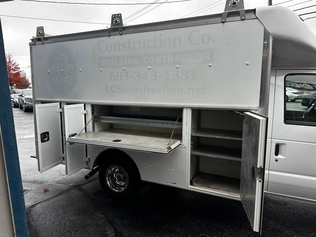 Used 2013 Ford E-350 and Econoline 350 Super Duty RWD image 8