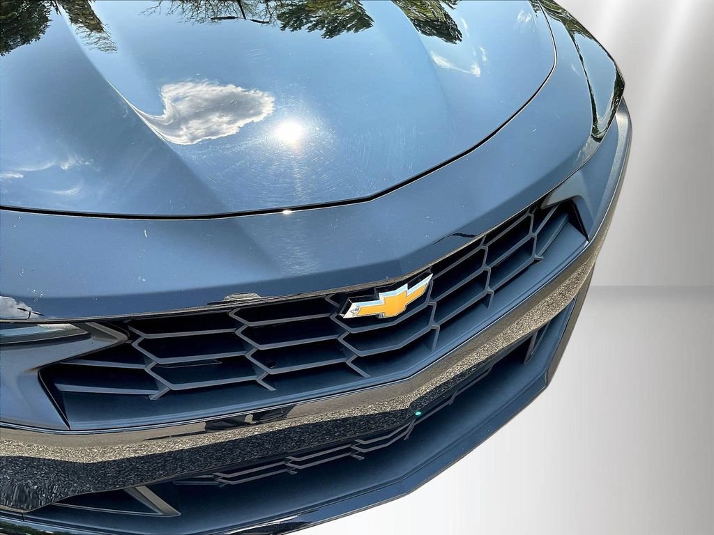 Used 2022 Chevrolet Camaro LT RWD image 31