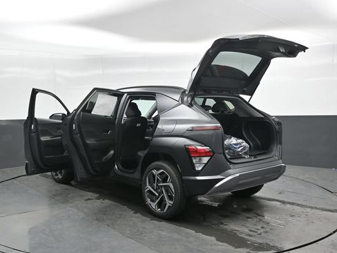 New 2026 Hyundai Kona SEL Premium AWD/4WD image 31