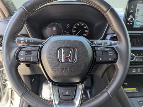 Used 2026 Nissan Rogue S FWD image 32