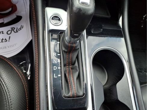 Used 2024 Nissan Altima 2.5 SR FWD image 24