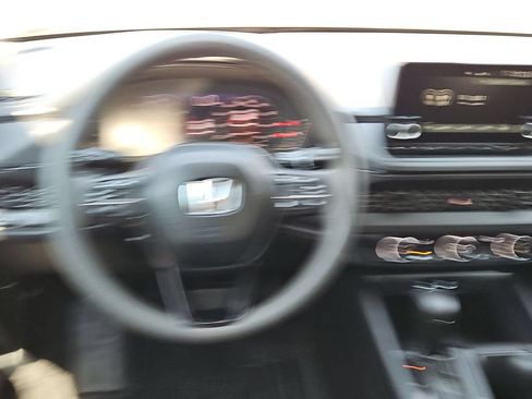 Used 2025 Honda Accord LX image 23