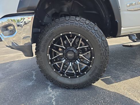 Used 2019 RAM 1500 Limited AWD/4WD image 29