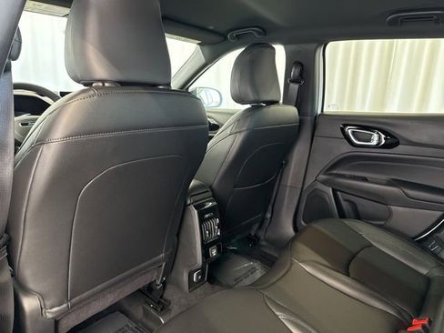 New 2026 Jeep Compass Limited image 35