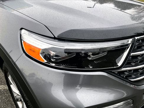 Used 2022 Ford Explorer XLT w/ Equipment Group 202A image 34