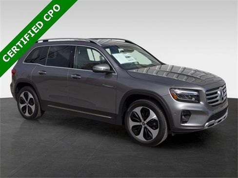 Certified 2025 Mercedes-Benz GLB 250 4MATIC image 13