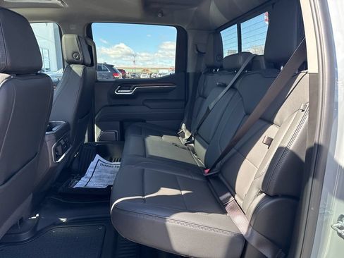 Used 2025 GMC Sierra 1500 Denali w/ Denali Reserve Package AWD/4WD image 25