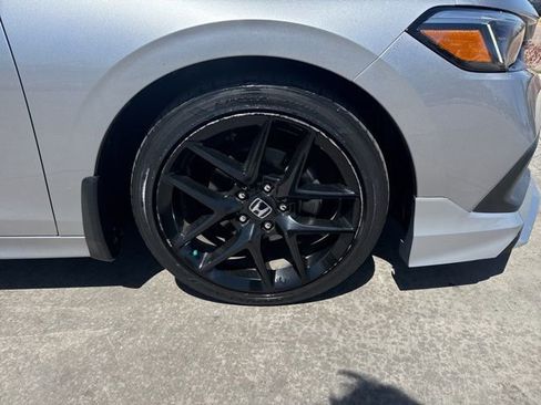 Used 2022 Honda Civic Sport image 12