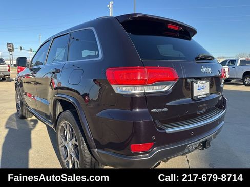 Used 2018 Jeep Grand Cherokee Limited image 14