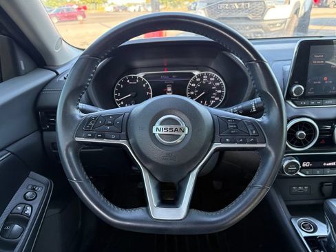 Used 2020 Nissan Sentra SV FWD image 17