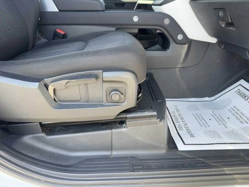 Used 2021 Land Rover Defender 90 image 39