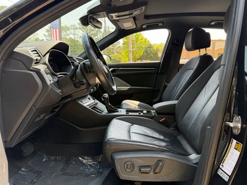 Used 2023 Audi Q3 2.0T Premium image 25