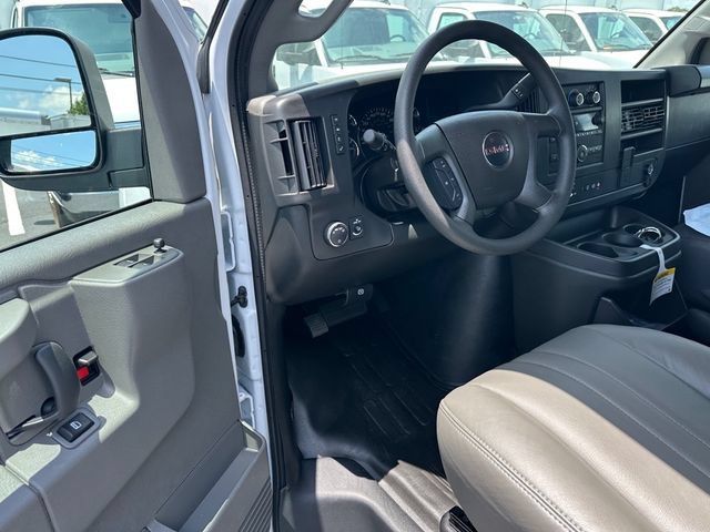 New 2025 GMC Savana 2500 w/ Communications Package RWD image 16