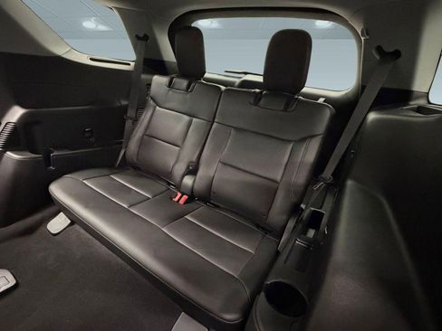 Used 2023 Ford Explorer XLT w/ Equipment Group 202A image 22