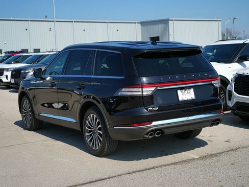 Used 2020 Lincoln Aviator Reserve AWD/4WD image 6