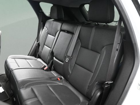 Used 2024 Chevrolet Blazer LT w/ Midnight/Sport Edition FWD image 23