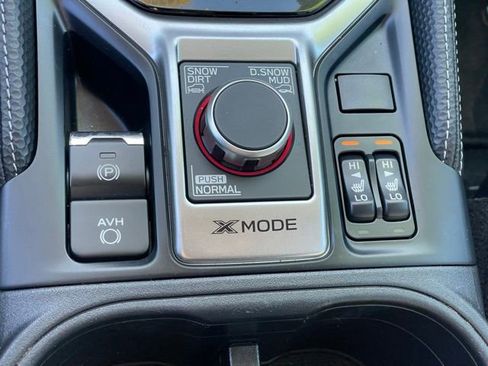 Used 2023 Subaru Outback Limited image 25