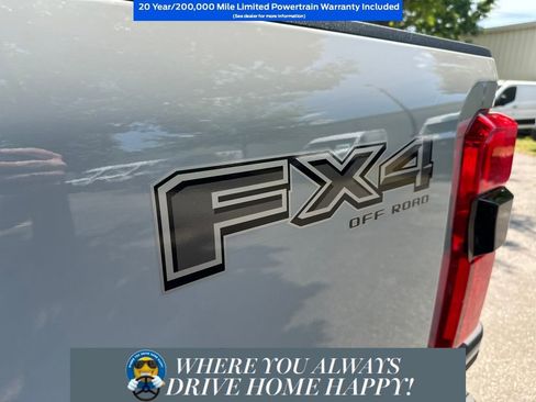 New 2026 Ford F250 4x4 Crew Cab Super Duty image 30