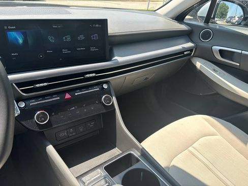 Used 2025 Hyundai Sonata SEL FWD image 20