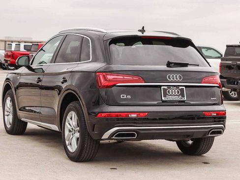Used 2023 Audi Q5 2.0T Premium w/ Convenience Package AWD/4WD image 6