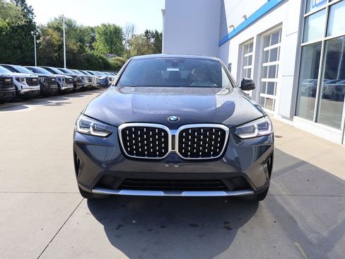 Used 2023 BMW X4 xDrive30i w/ Premium Package AWD/4WD image 5