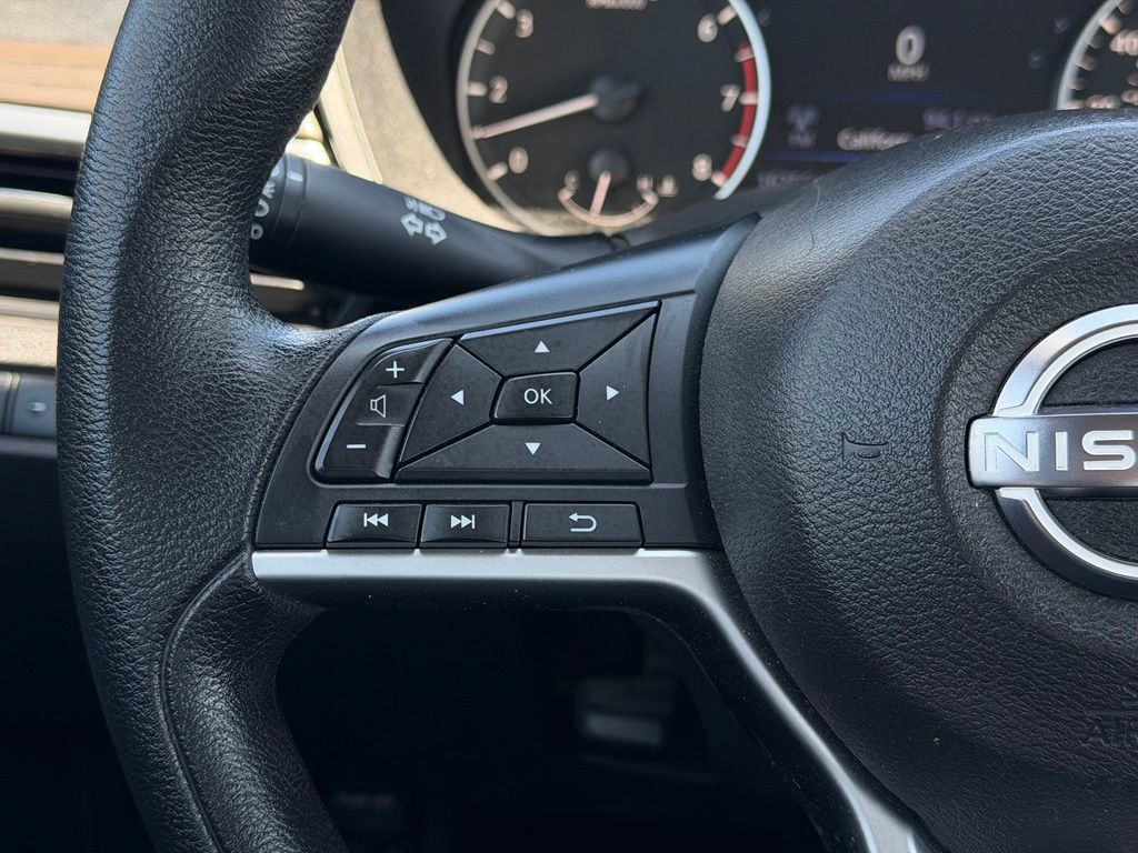 Certified 2024 Nissan Altima 2.5 SV FWD image 23