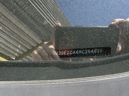 Used 2024 Volkswagen Atlas Cross Sport SE w/ Panoramic Sunroof Package FWD image 42