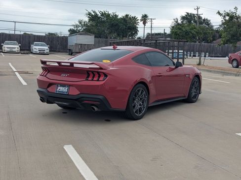 Used 2024 Ford Mustang GT Premium w/ GT Performance Package RWD image 5