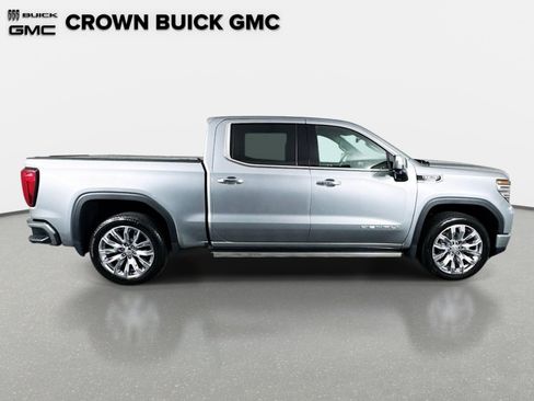 Used 2025 GMC Sierra 1500 Denali w/ Denali Reserve Package AWD/4WD image 4