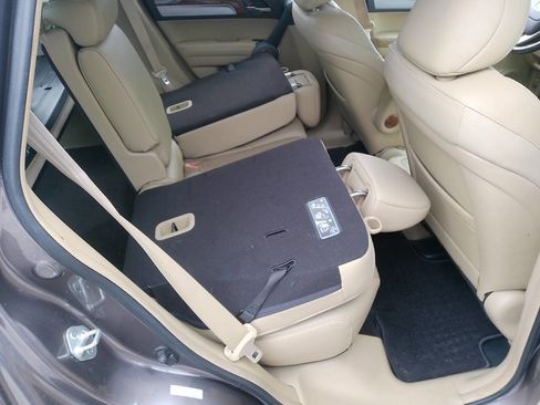 Used 2010 Honda CR-V EX-L image 9