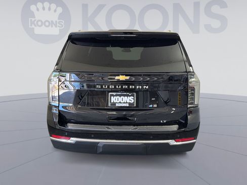 New 2026 Chevrolet Suburban LT w/ Comfort Package AWD/4WD image 5